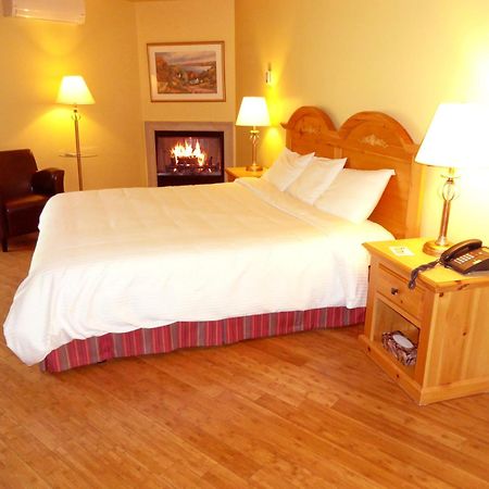Hotel Alila Saint-Sauveur-des-Monts Zewnętrze zdjęcie