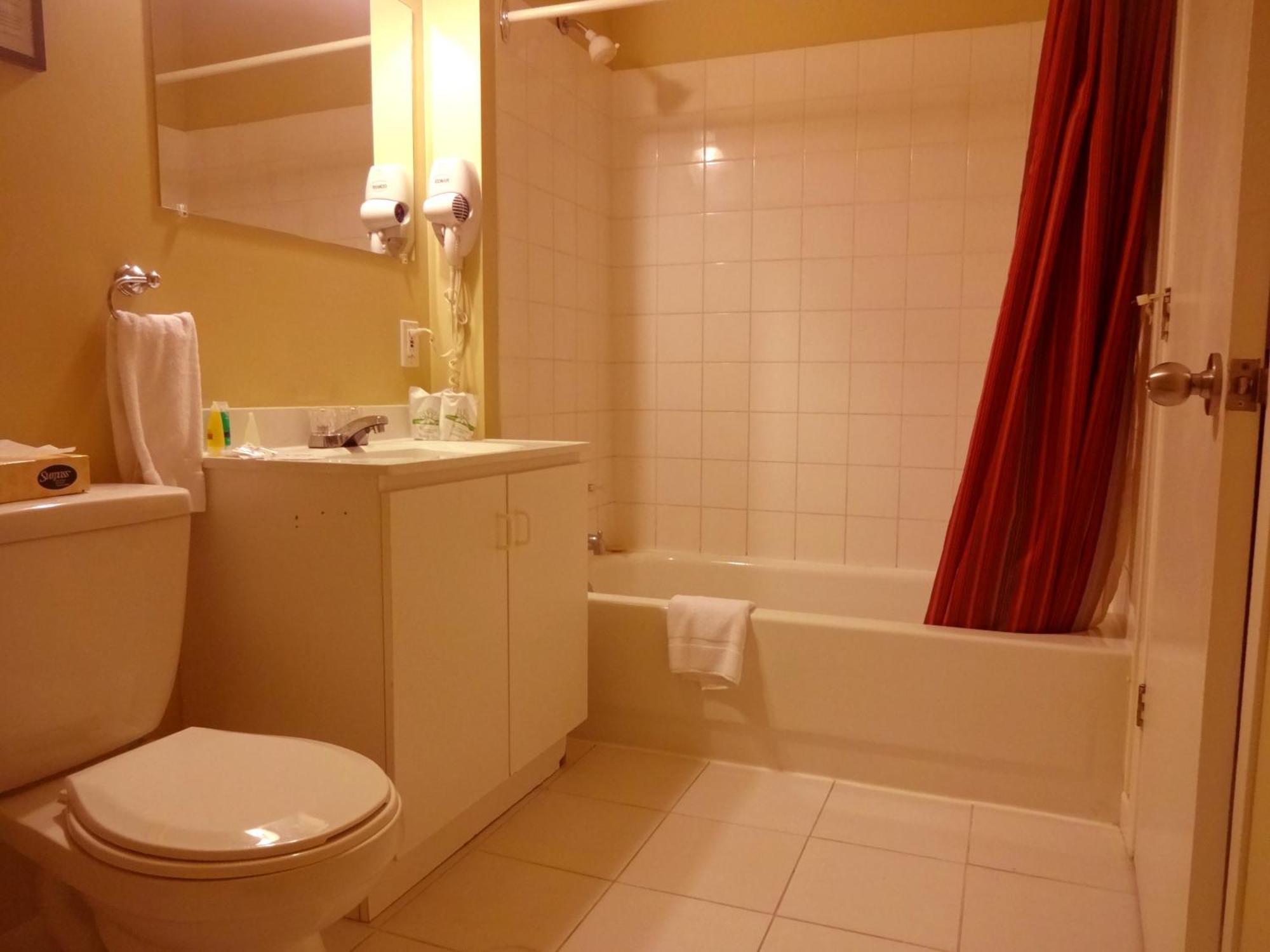 Hotel Alila Saint-Sauveur-des-Monts Zewnętrze zdjęcie